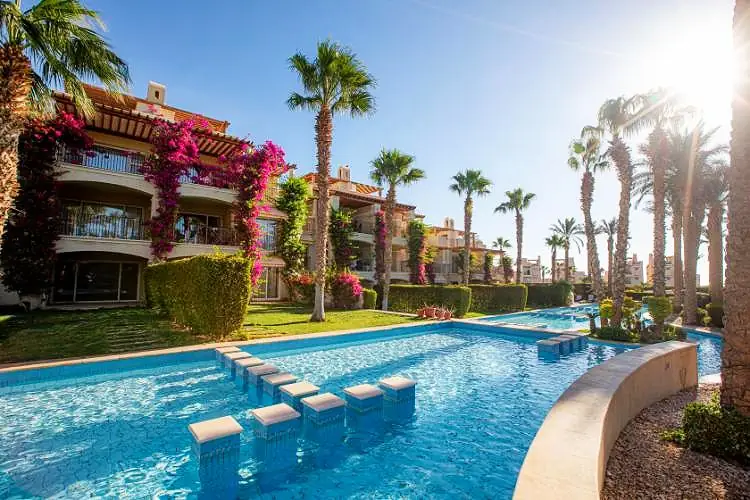 Apartment With A Private Pool and private garden In Veranda Sahl Hasheesh