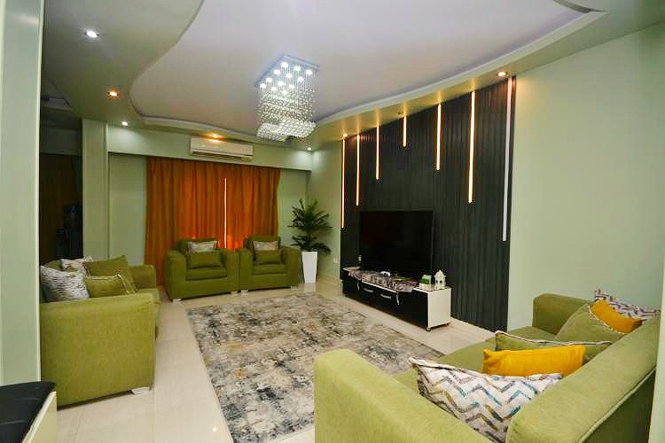 Large Apartment For Sale In El Hadaba District 