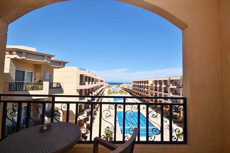 Sea View Studio For Sale In Selena Bay Resort Hurghada