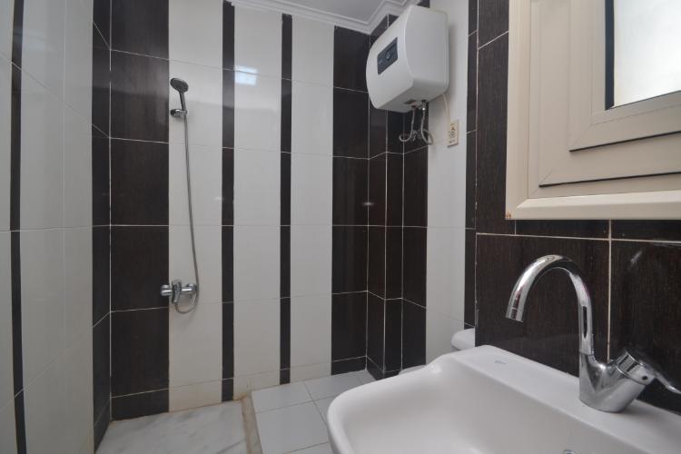 Beachfront Apartment For Rent In Ahyaa Hurghada