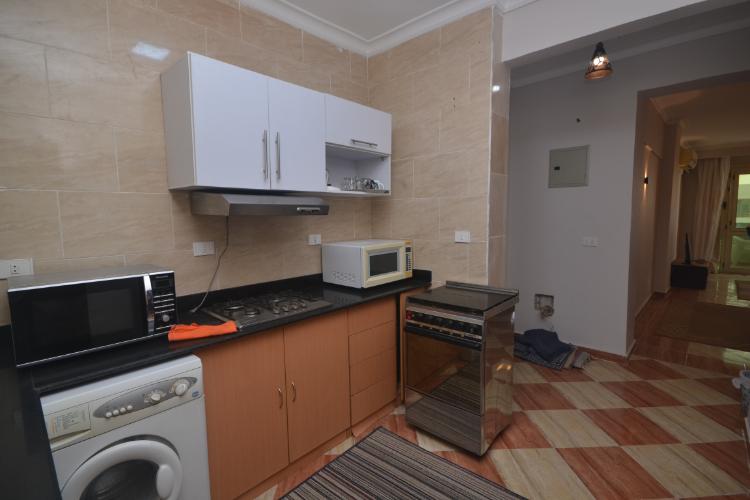 Beachfront Apartment For Rent In Ahyaa Hurghada
