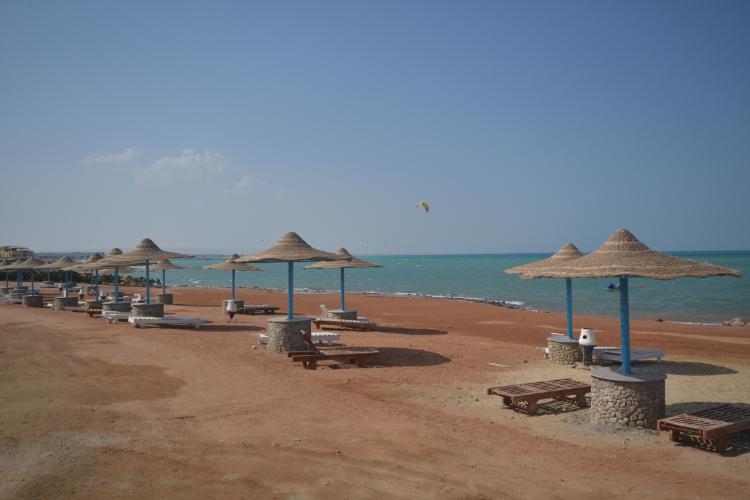 Beachfront Apartment For Rent In Ahyaa Hurghada