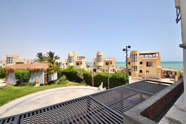 Beachfront Apartment For Sale In Ahyaa District - Hurghada