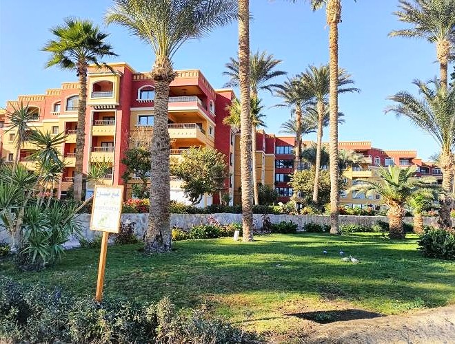 Apartment For Sale In Esplanada Beach Hurghada