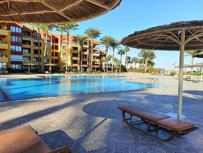 Apartment For Sale In Esplanada Beach Hurghada